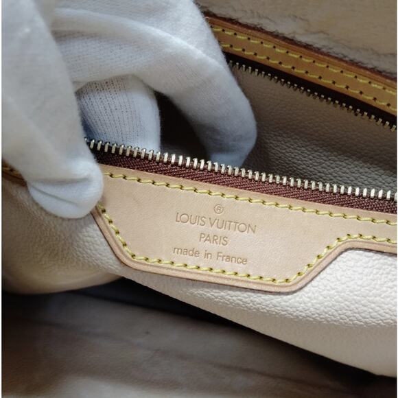 💎✨BEAUTIFUL✨💎Authentic Louis Vuitton Bucket GM Shoulder bag - Picture 7 of 9